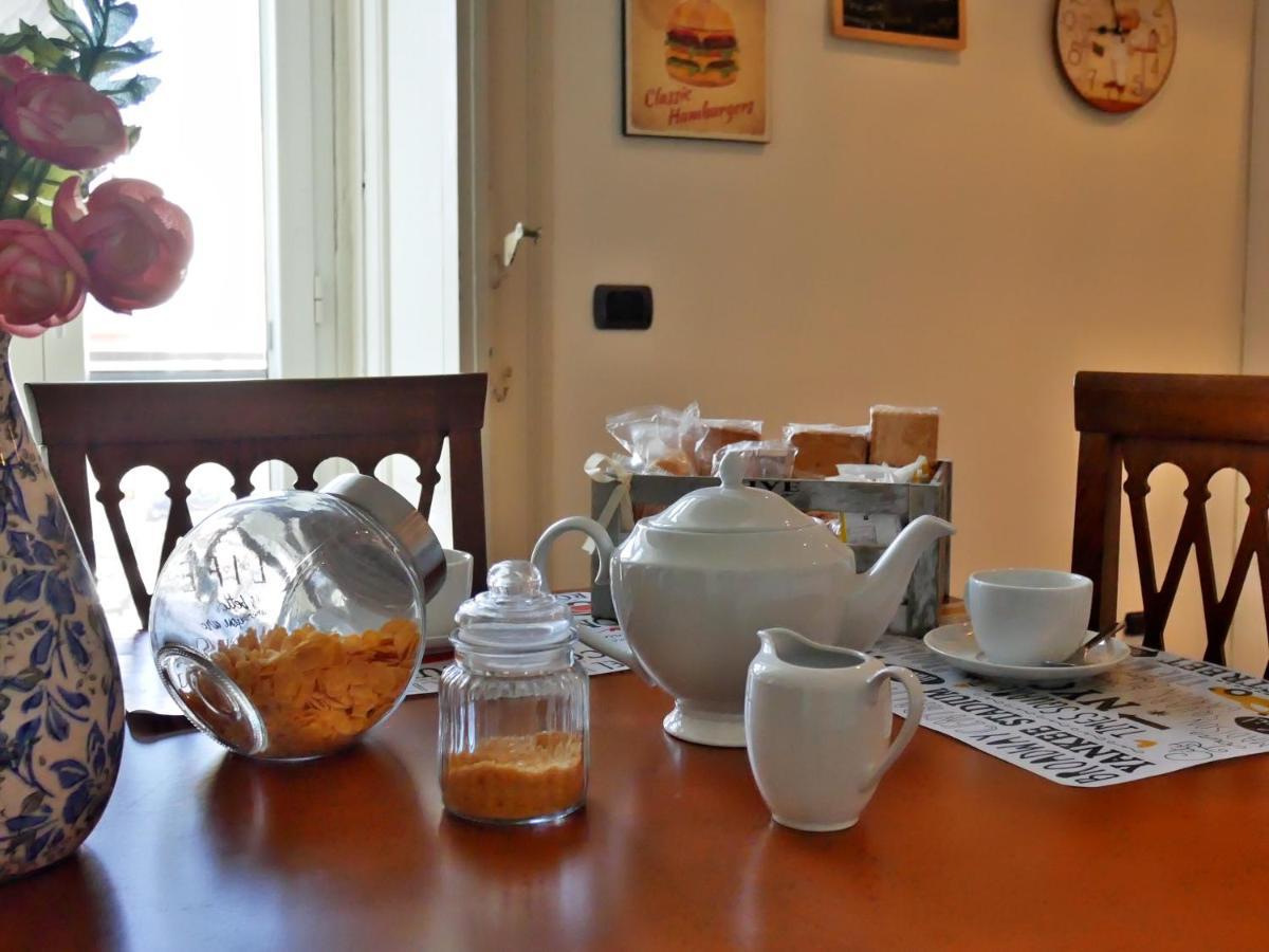 La Casetta Di Nonna Pina - Appartamento Con Cucina In Pieno Centro Торе Анунциата Екстериор снимка